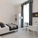 Lata Luxury *
