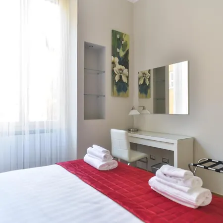 Lata Red Apartment Rom